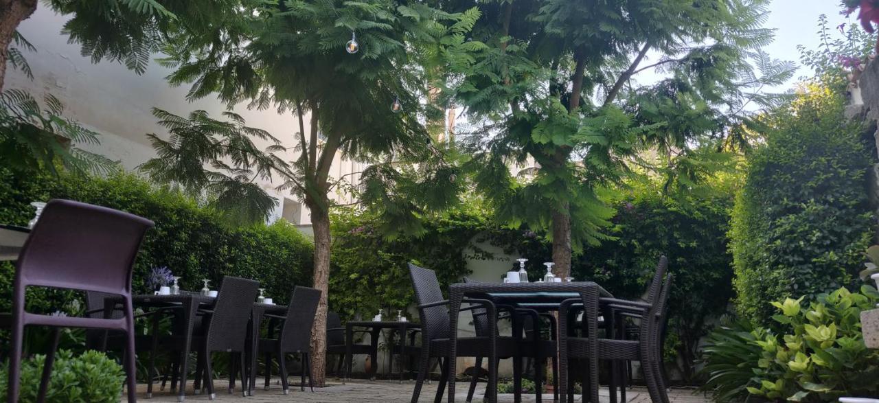 Palazzo Muro Leccese Relais De Charme & Wellness Bagian luar foto